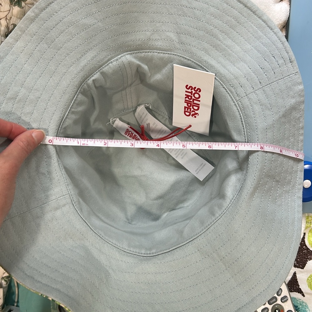 Madewell x Solid & Striped® Canvas Bucket Hat - Picture 15 of 16